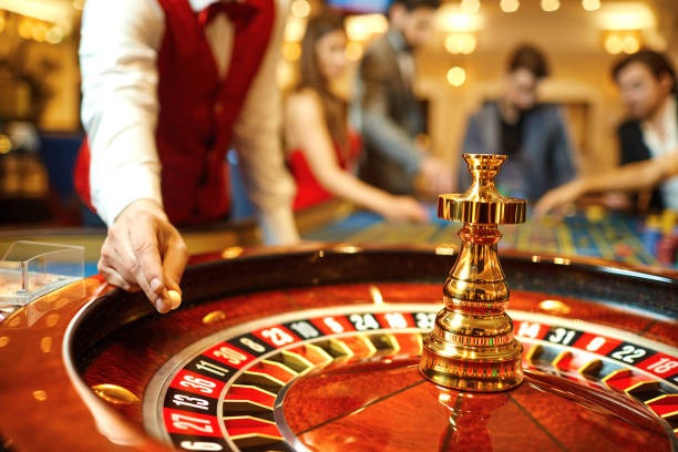 Halaman promosi arisan777 menampilkan cashback mingguan dan penawaran untuk slot Fortune Rabbit